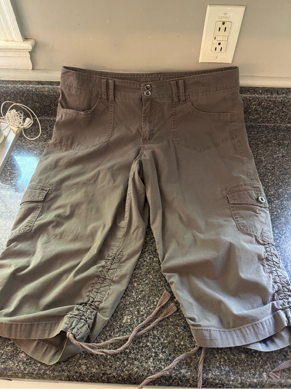 Y2K Sonoma Olive Brown Cargo Drawstring Capris Sz 12